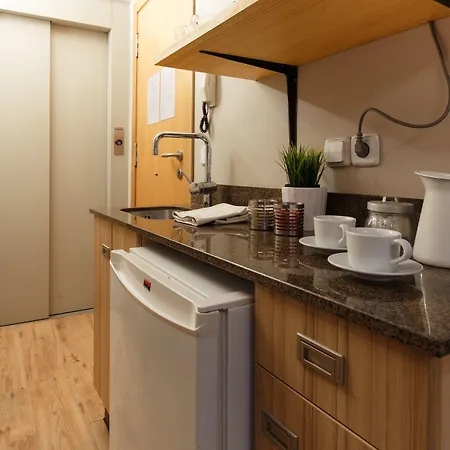 Ainb Picasso-corders Apartman