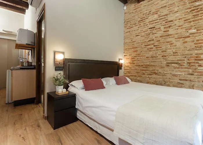 アパート Ainb Picasso-corders